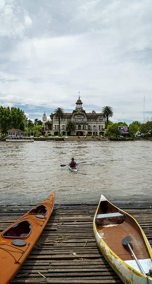 VIAJE EN REMOS POR EL DELTA BONAERENSE