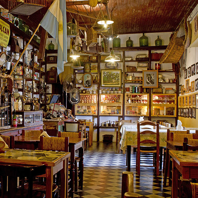 2 antiguas pulperías